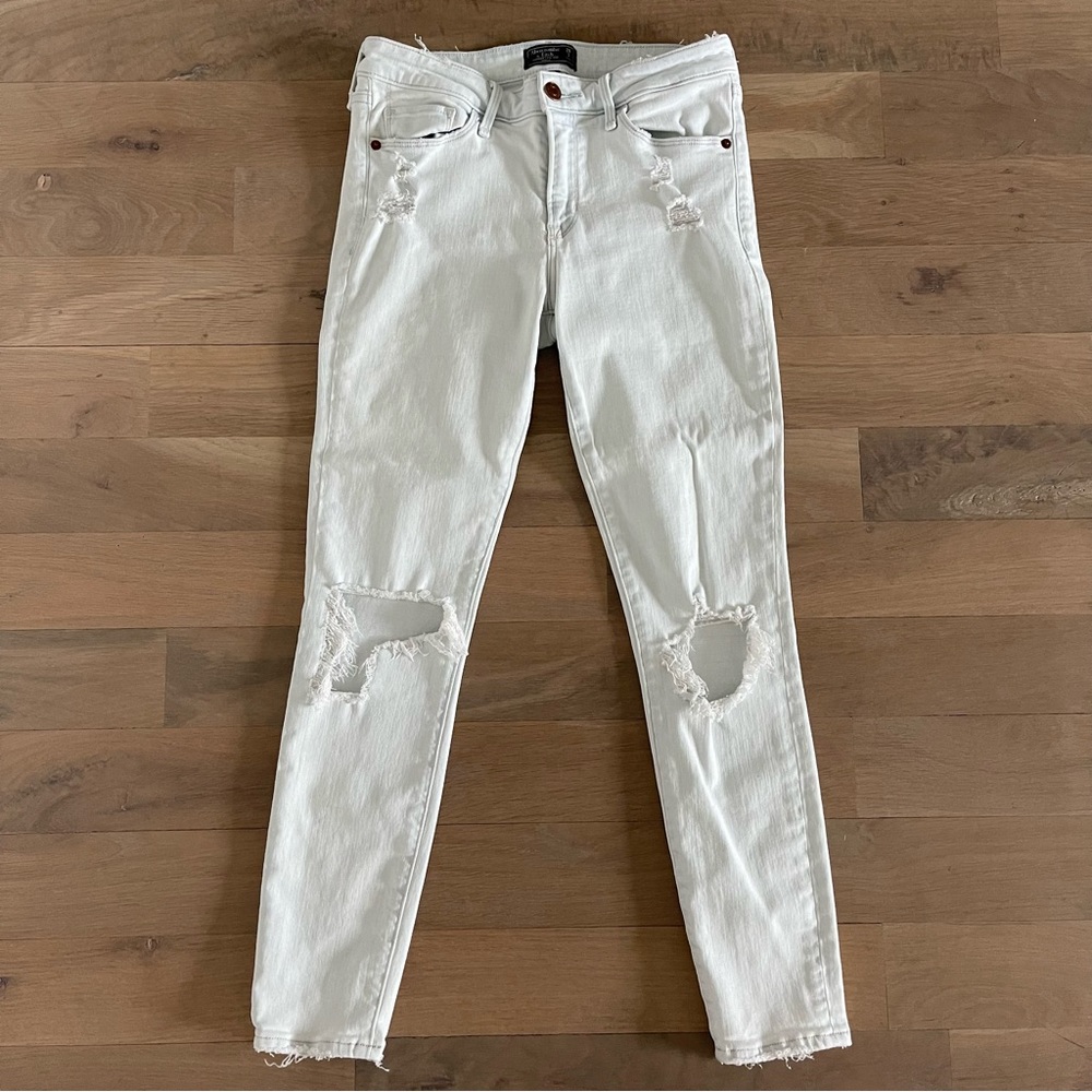 A&F Harper Low Rise Ankle Destroyed Skinny Jean